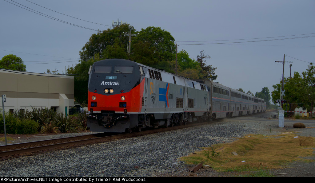 AMTK 161 Leads Coast Starlight 11